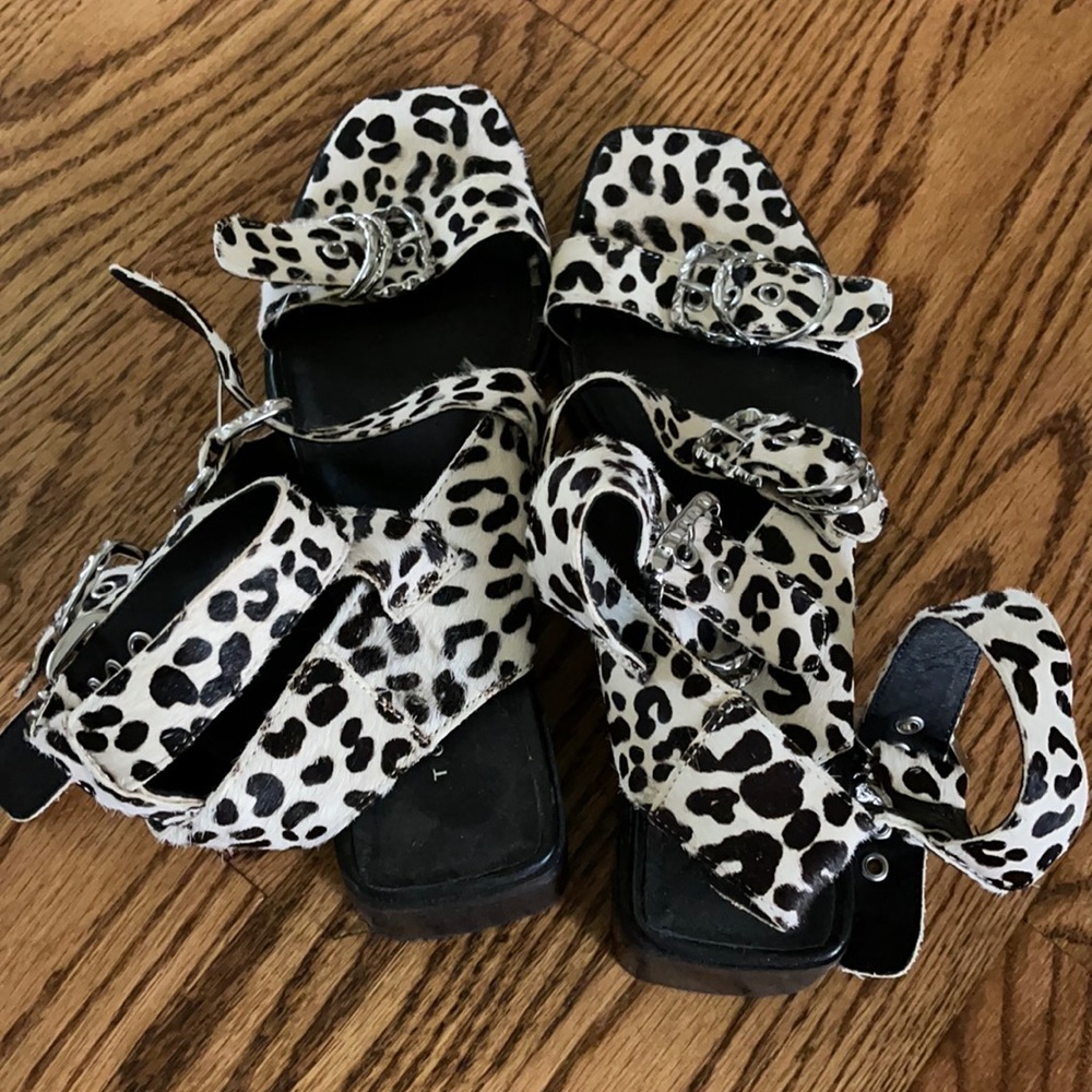 TOPSHOP Sandals - Picture 4 of 6